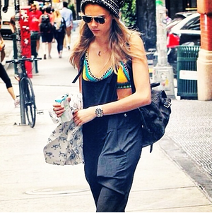 Cara Delevingne in RO KIINI